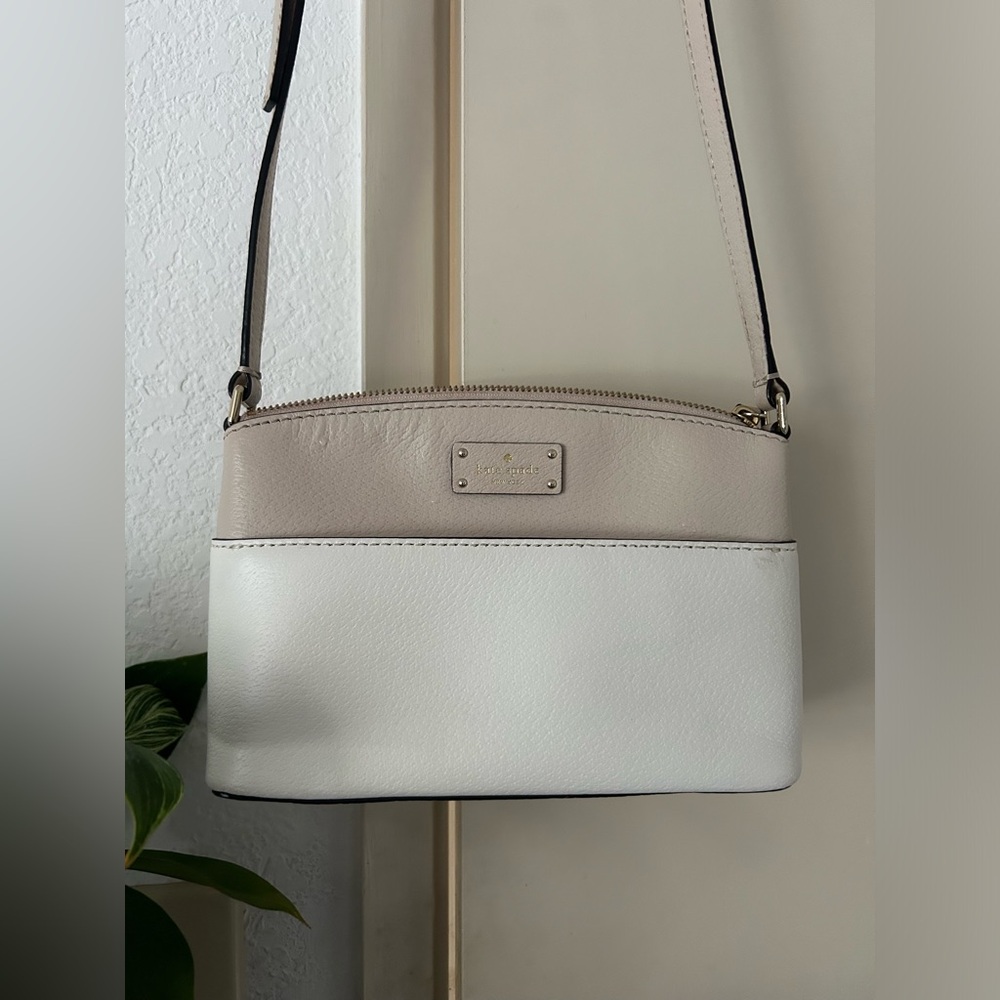 Kate Spade | Cream Beige Crossbody Handbag